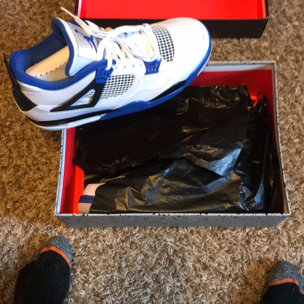 Jordan 4 Motorsport